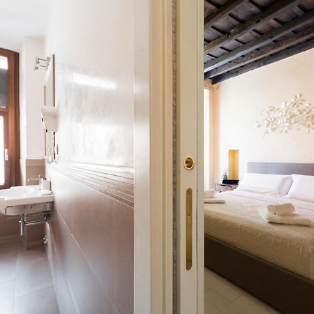 Trinita Dei Monti Hotel Rome Exterior photo